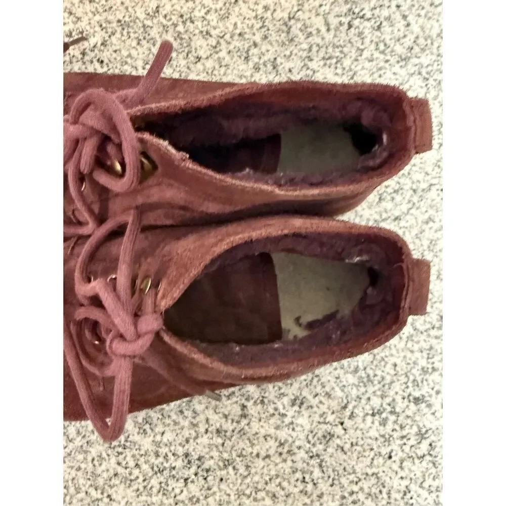 UGG Women's Bethany Classic Slim Suede Sheepskin Ankle Chukka Boots Size US 9 Bu